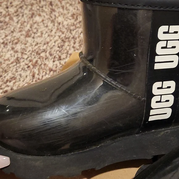 Toddler Ugg boots - Picture 3 of 5